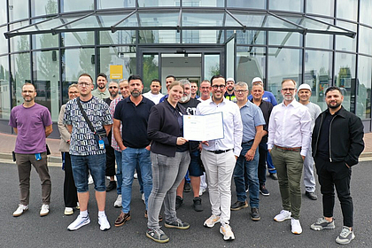 Übergabe der Kooperationsvereinbarung Vision Zero BGN mit der Firma Bonback